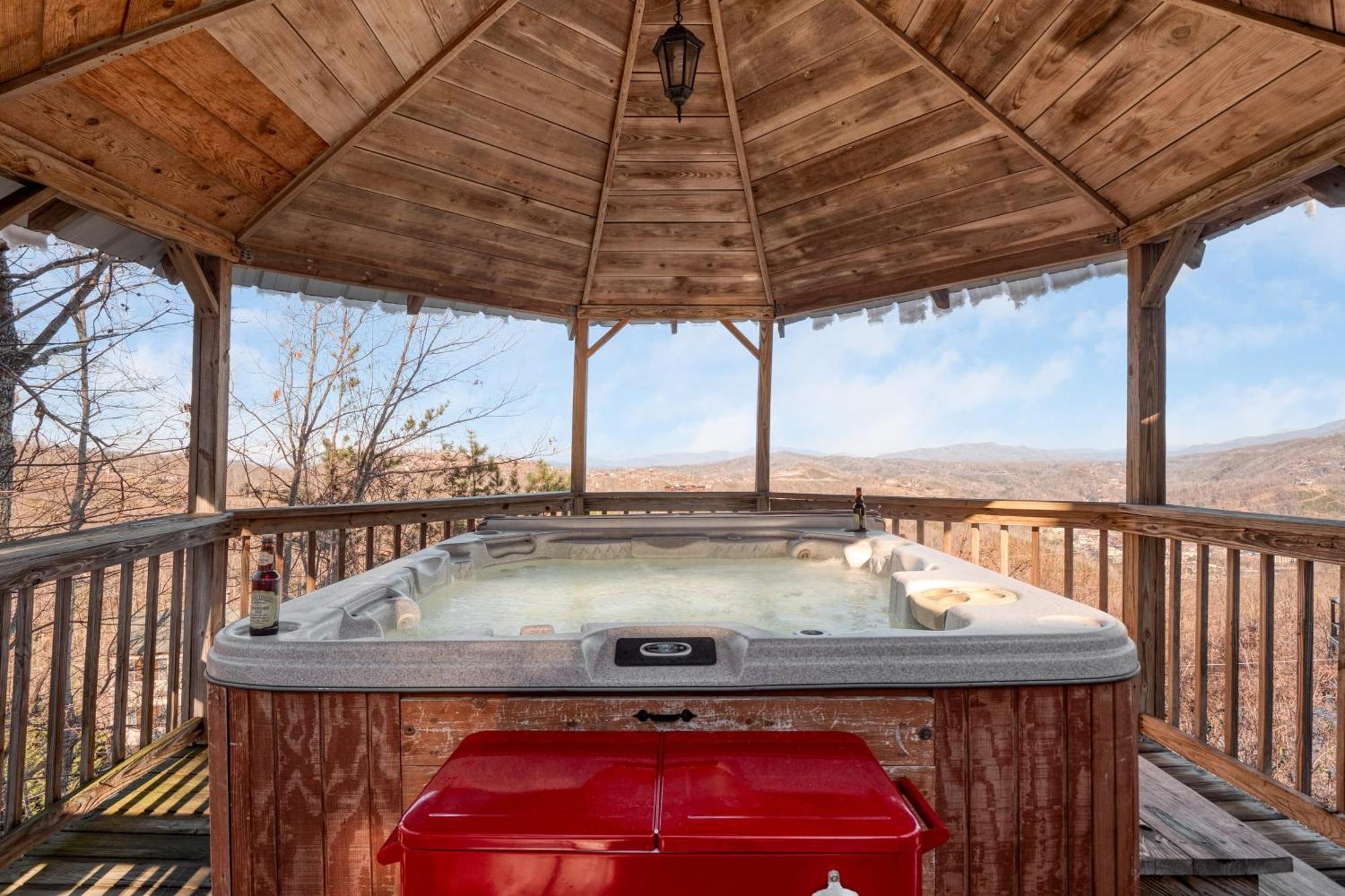 גטלינבורג Fontana By Avantstay Gorgeous Mountain Cabin W Views Hot Tub Game Room מראה חיצוני תמונה